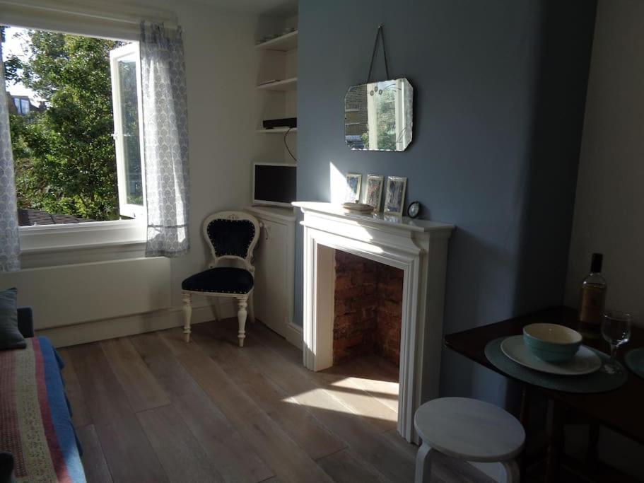 Charming English Style Studio Flat London Exterior foto